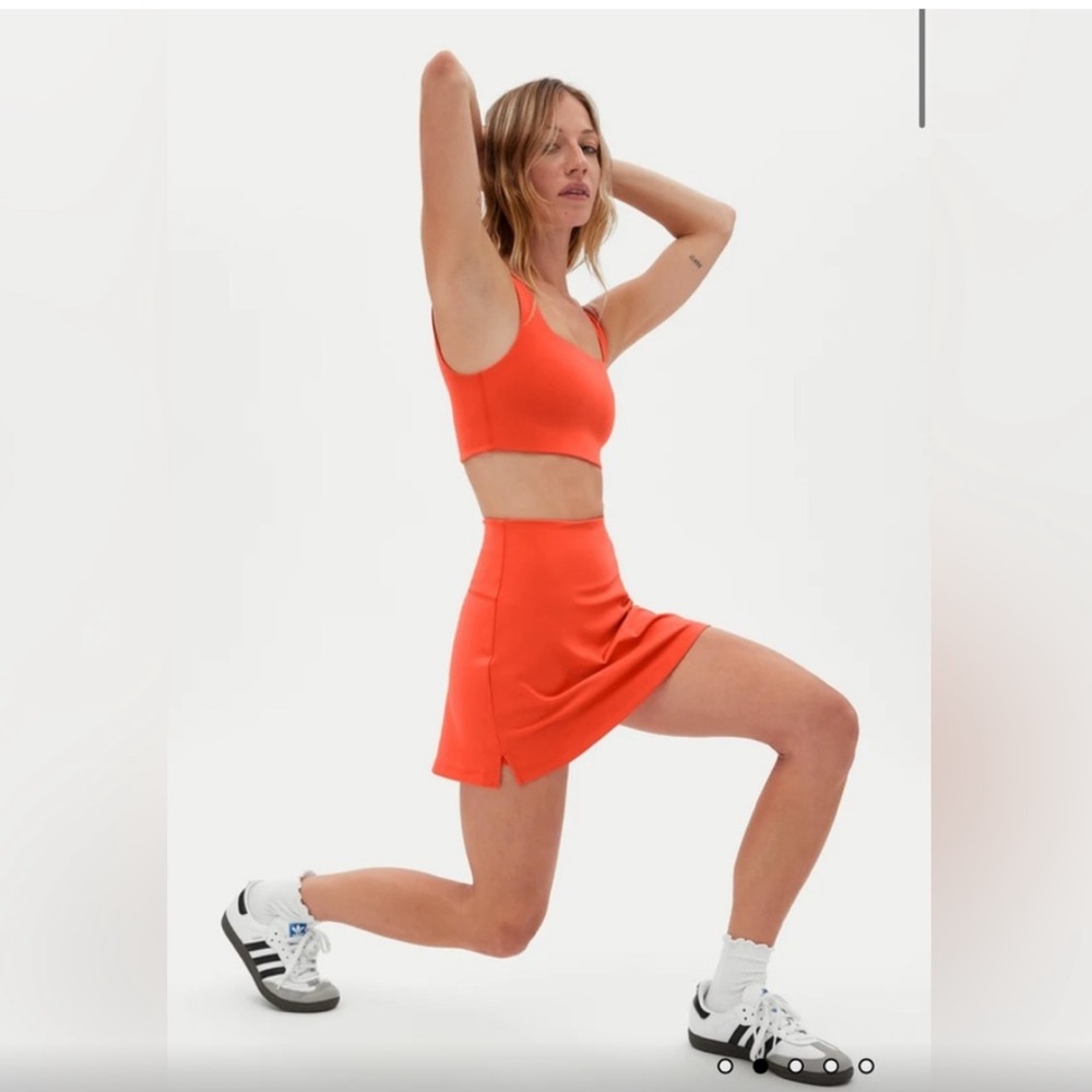 NWT Girlfriend Collective Paloma Crop XS 🍊 Blood Orange - Picture 3 of 5